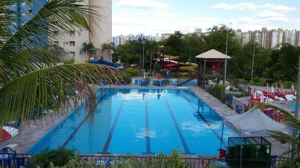 Golden Dolphin 3Pessoas Com Piscinas Termais Mais Toalhas E Roupas De Cama Lencois Travesseiros Fronhas Limpeza Do Check In Impostos E Taxas Ja Incluso Atencao A Hospedagem Podera Ocorrer No Express Ou Grand Hotel,Conforme A Disponibilidade De Apto Caldas Novas Buitenkant foto